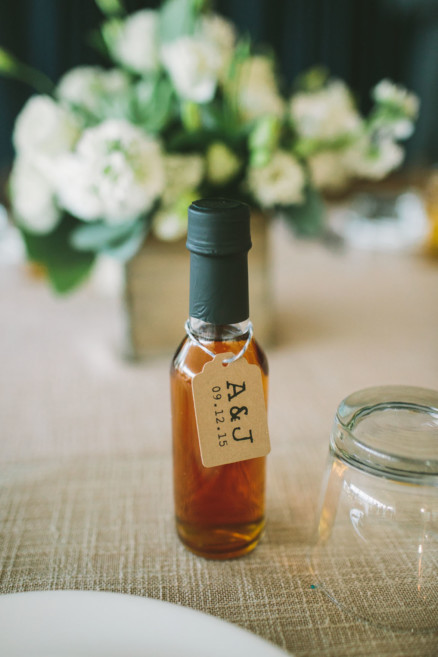 Modern Glam Palm Springs Wedding – Photo by Let's Frolic Together