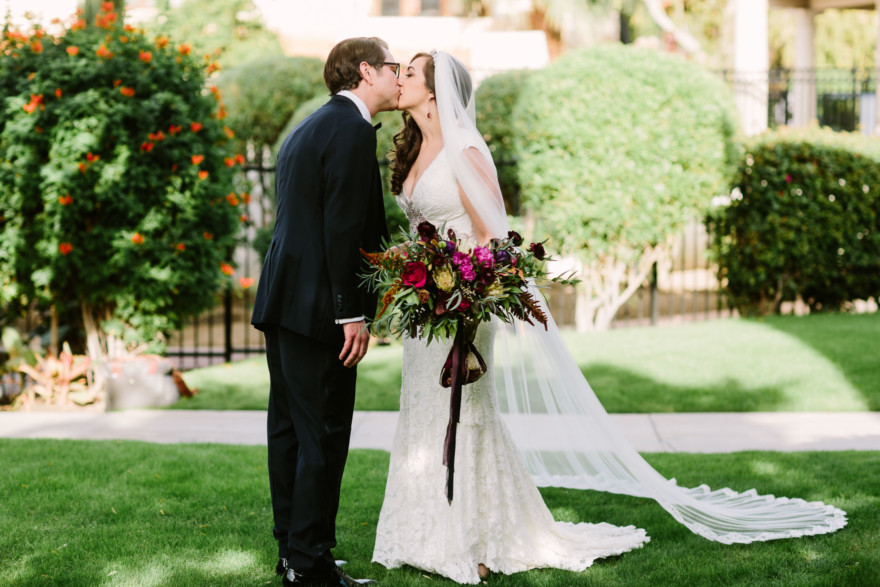 Old World Palm Springs Love – Photo by Let's Frolic Together