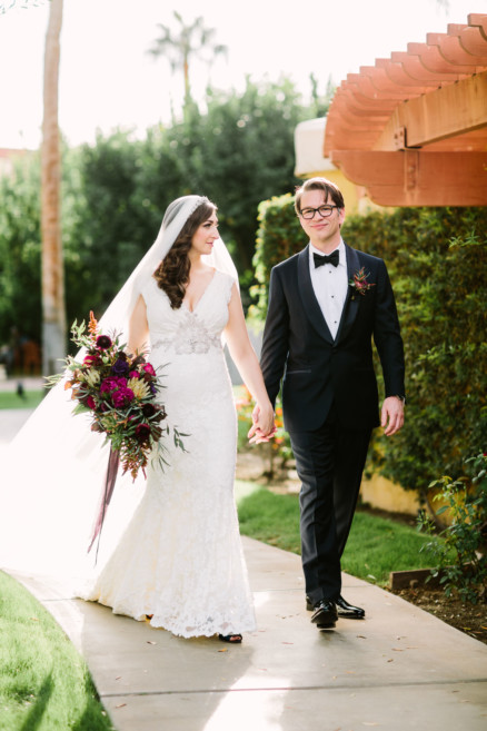 Old World Palm Springs Love – Photo by Let's Frolic Together