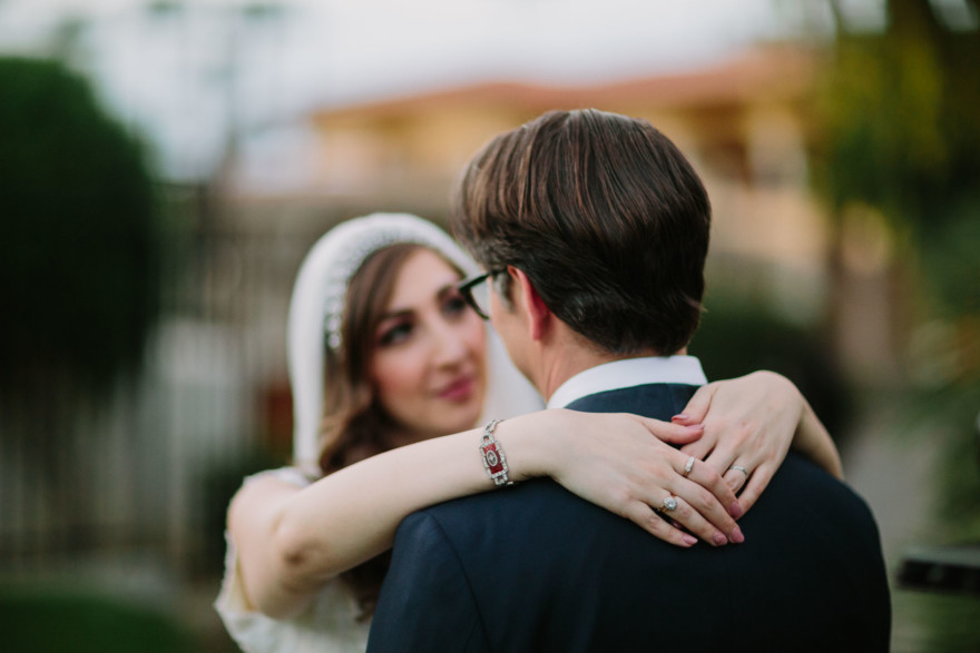 Old World Palm Springs Love – Photo by Let's Frolic Together