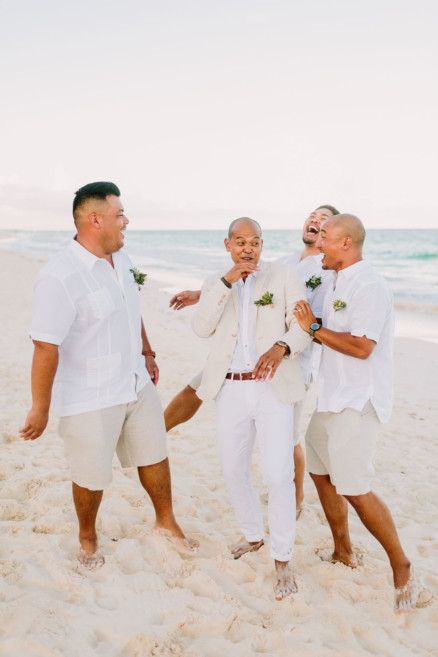 Tropical Jungle Tulum Wedding – Photo by Let's Frolic Together
