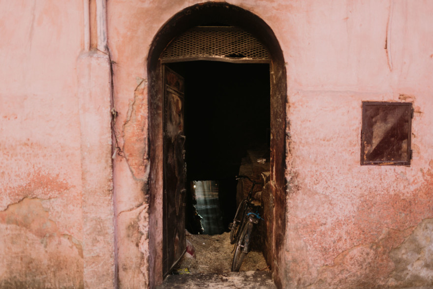 Colors & Textures of Marrakech – Photo by Let's Frolic Together