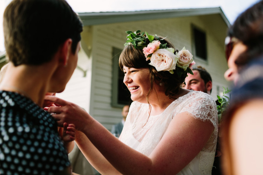 Laid-Back & Lovely Seaside Wedding – Photo by Let's Frolic Together