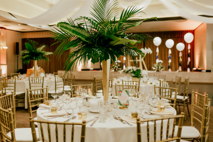 Tropical Art Deco-Inspired Day – Photo by Let's Frolic Together