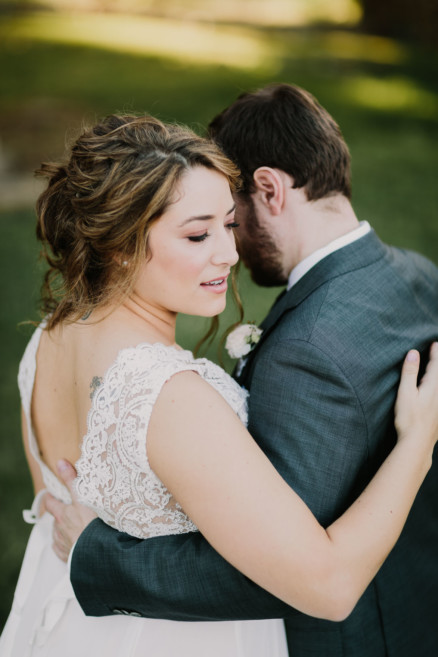 Charming Brick Wedding Love-Fest – Photo by Let's Frolic Together