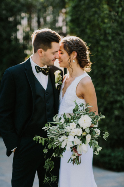 Glam & Playful Vibiana Wedding – Photo by Let's Frolic Together