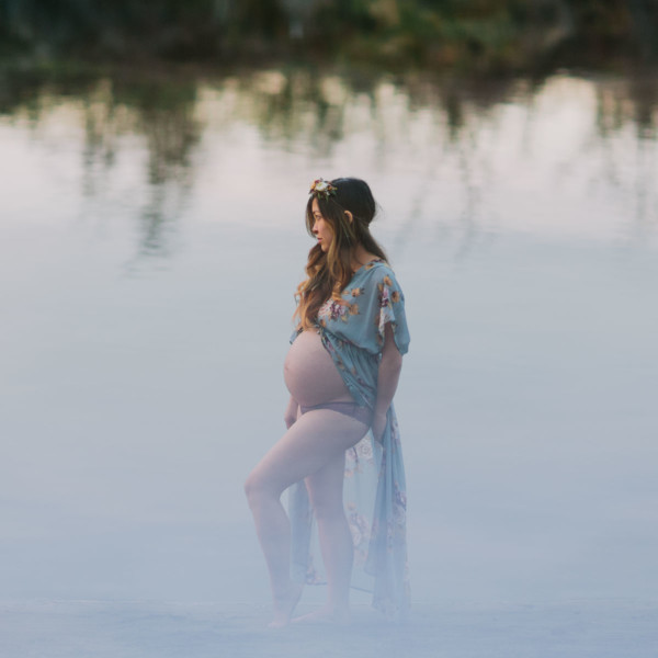 Dreamily Awaiting Motherhood &ndash; Photo by Let's Frolic Together