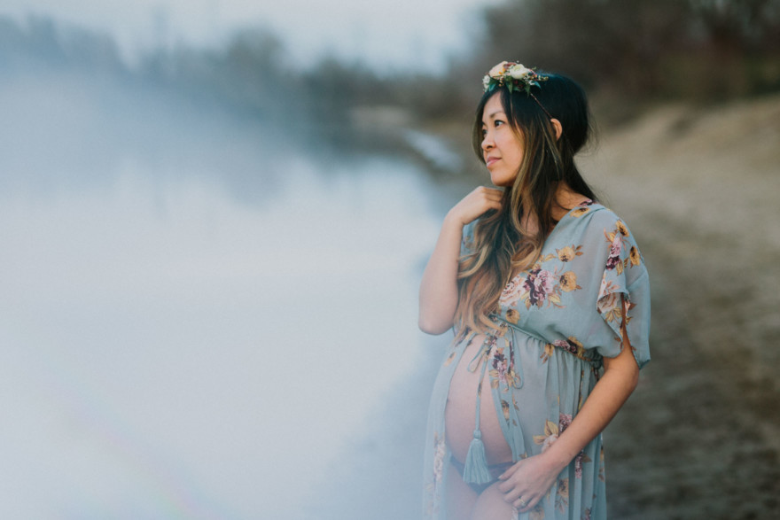 Dreamily Awaiting Motherhood – Photo by Let's Frolic Together