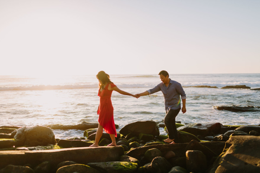 Sun & Surf La Jolla Engagement – Photo by Let's Frolic Together