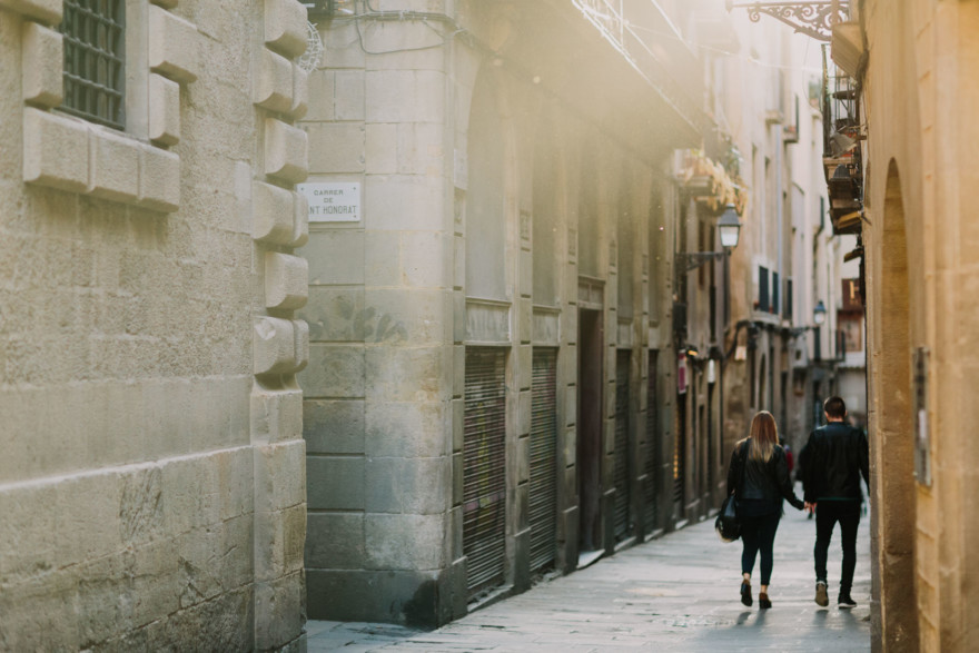 Alleys and Art in Barcelona – Photo by Let's Frolic Together
