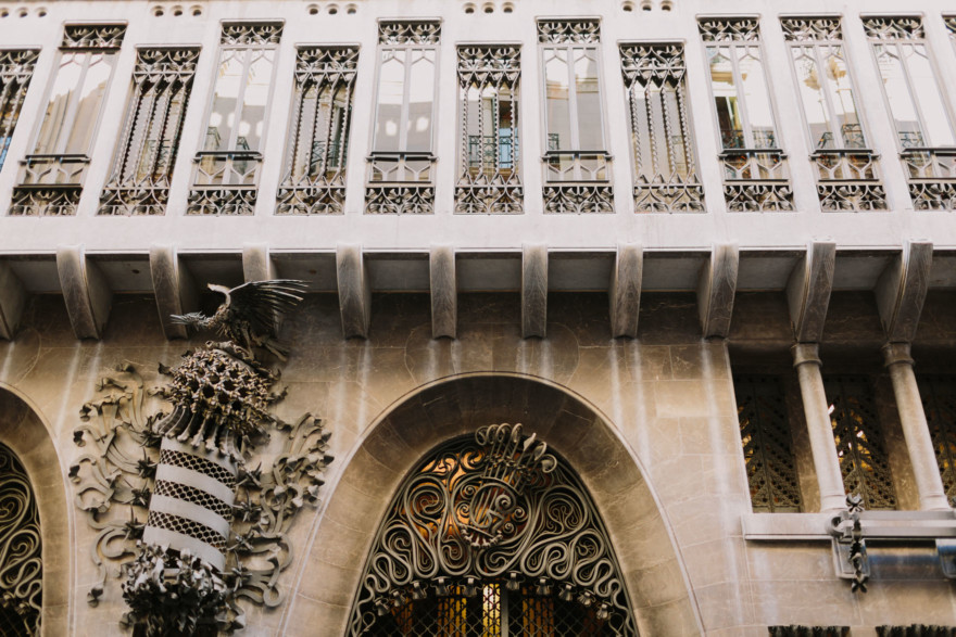 Alleys and Art in Barcelona – Photo by Let's Frolic Together