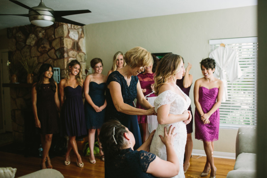 A Tender Harbor Island Union – Photo by Let's Frolic Together