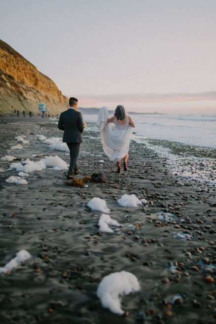 Magical Elopement at Torrey Pines – Photo by Let's Frolic Together