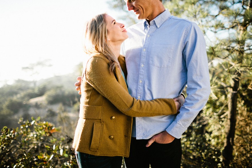 Darling Torrey Pines Engagement – Photo by Let's Frolic Together
