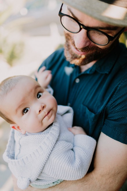 Desert Inspired Backyard Family – Photo by Let's Frolic Together