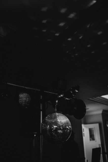 A Salute to Love at Admiral Kidd – Photo by Let's Frolic Together