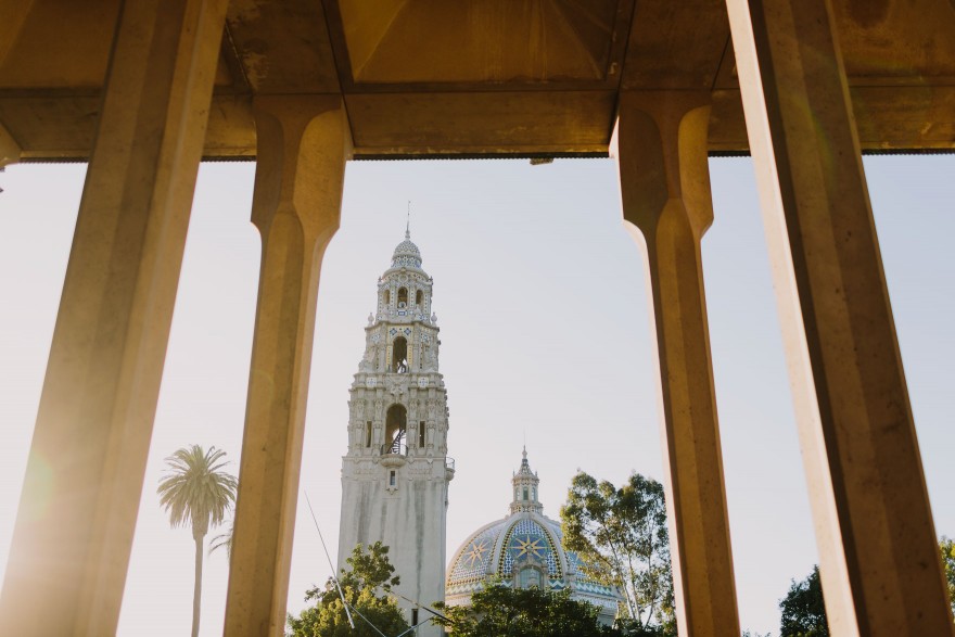 Golden Portaits at Balboa Park – Photo by Let's Frolic Together