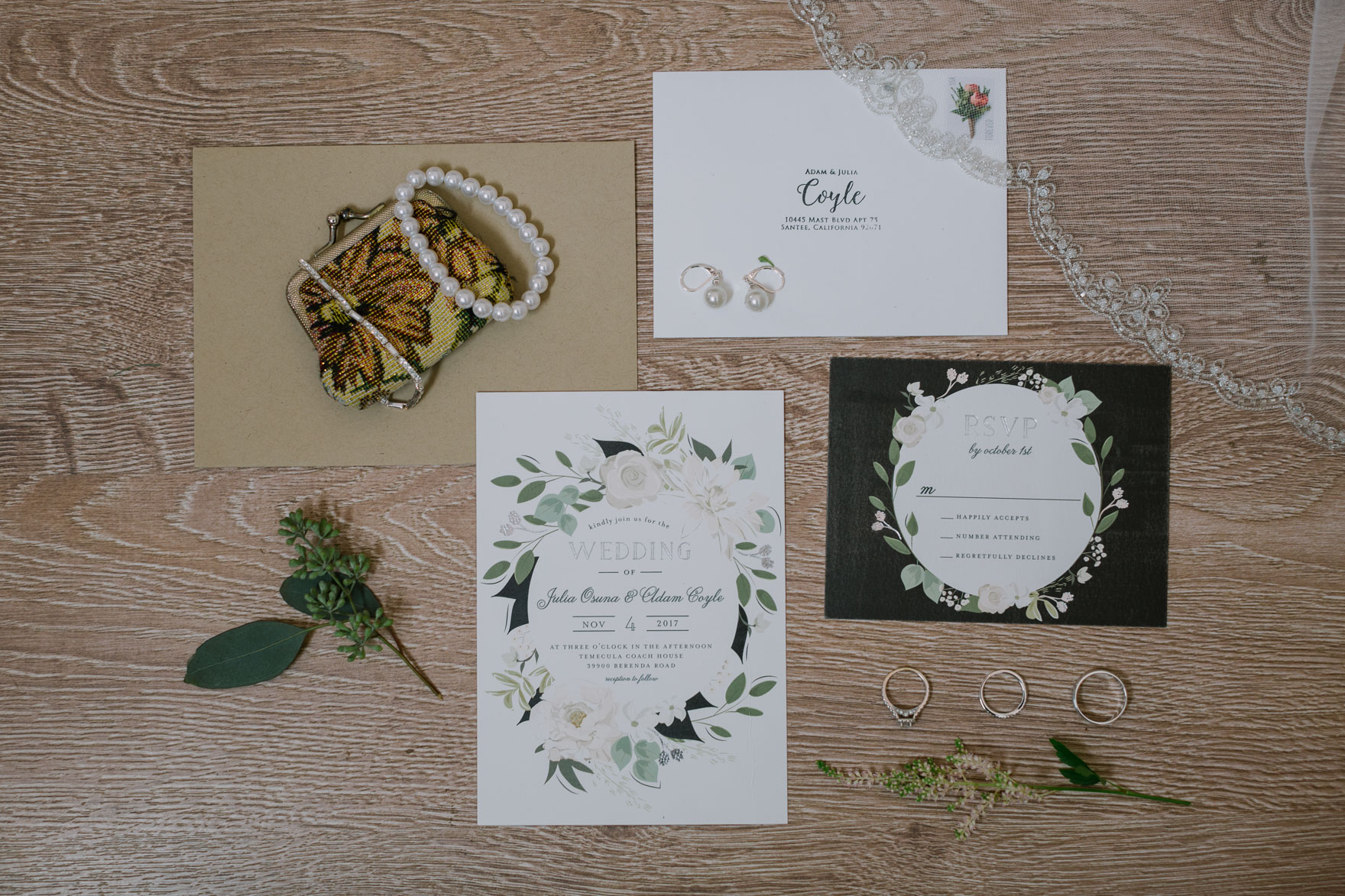 Charming Coach House Wedding – Photo by Let's Frolic Together