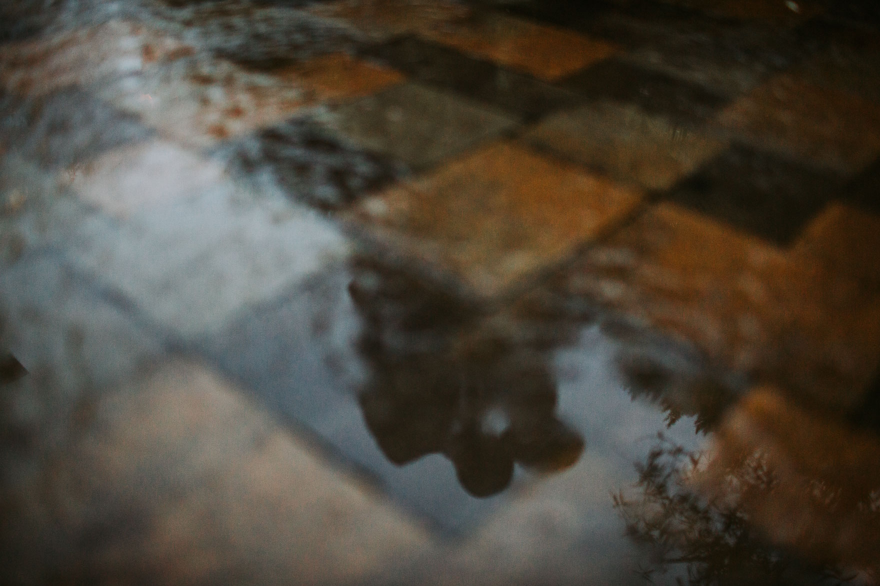 A Chic Rainy Day Union at Redbird – Photo by Let's Frolic Together