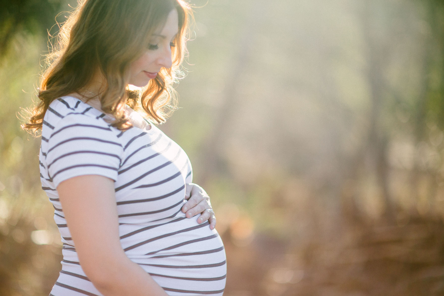 Tender Rustic Baby Bump Wander – Photo by Let's Frolic Together