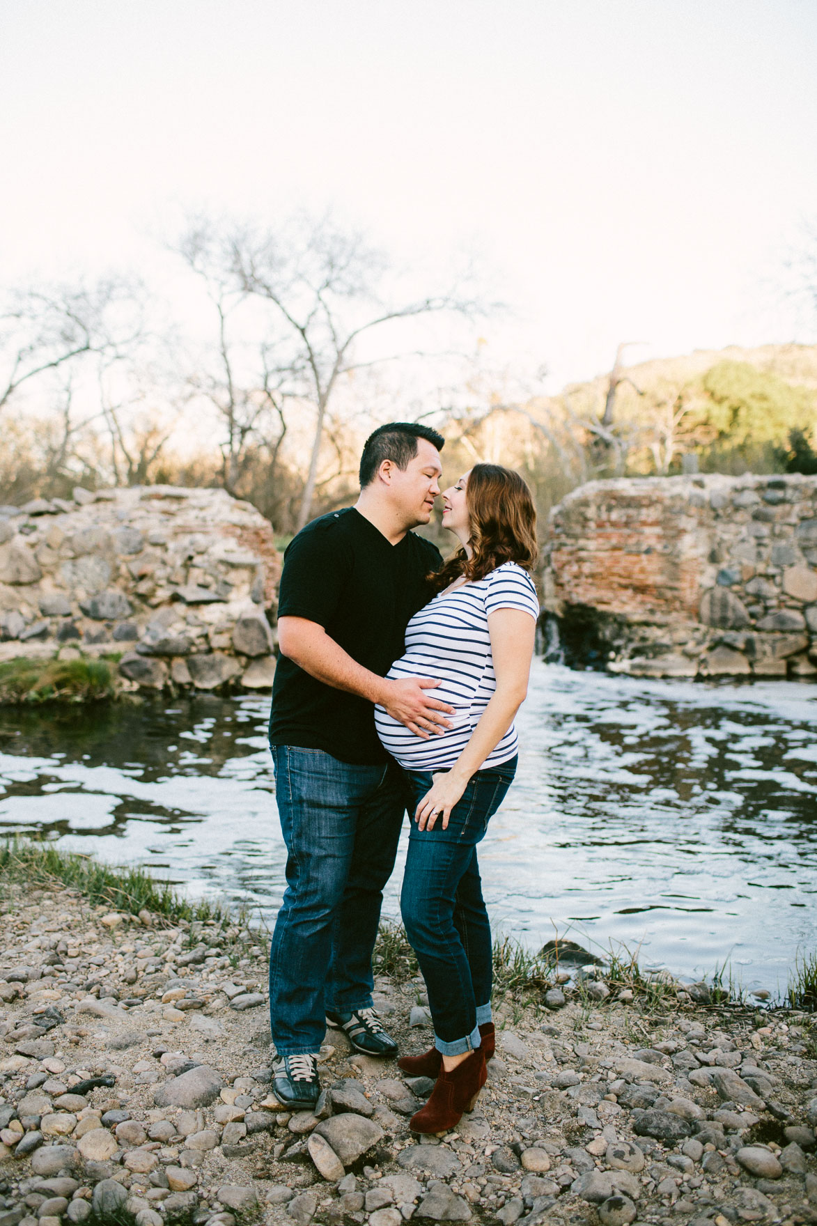 Tender Rustic Baby Bump Wander – Photo by Let's Frolic Together