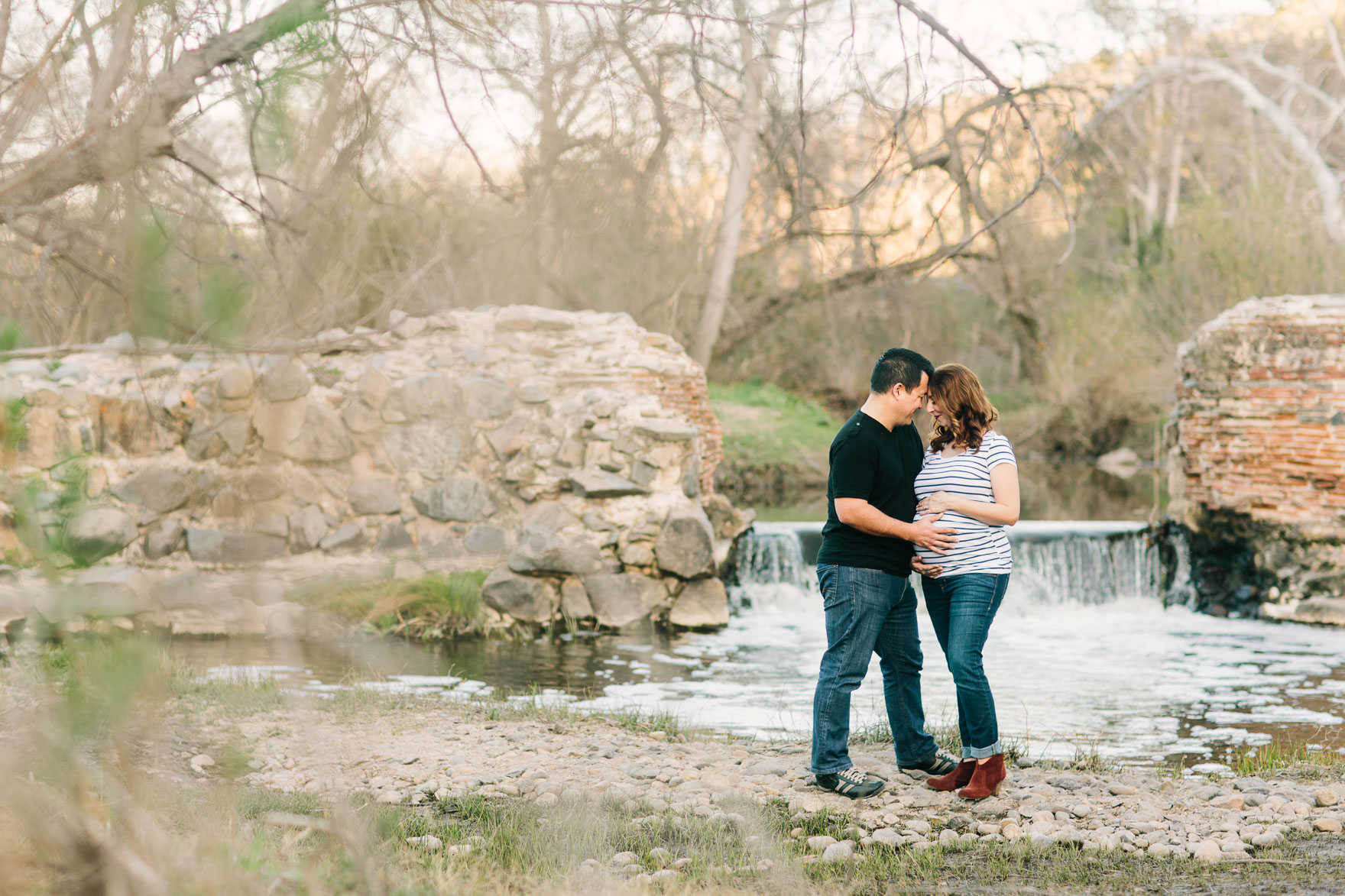Tender Rustic Baby Bump Wander – Photo by Let's Frolic Together
