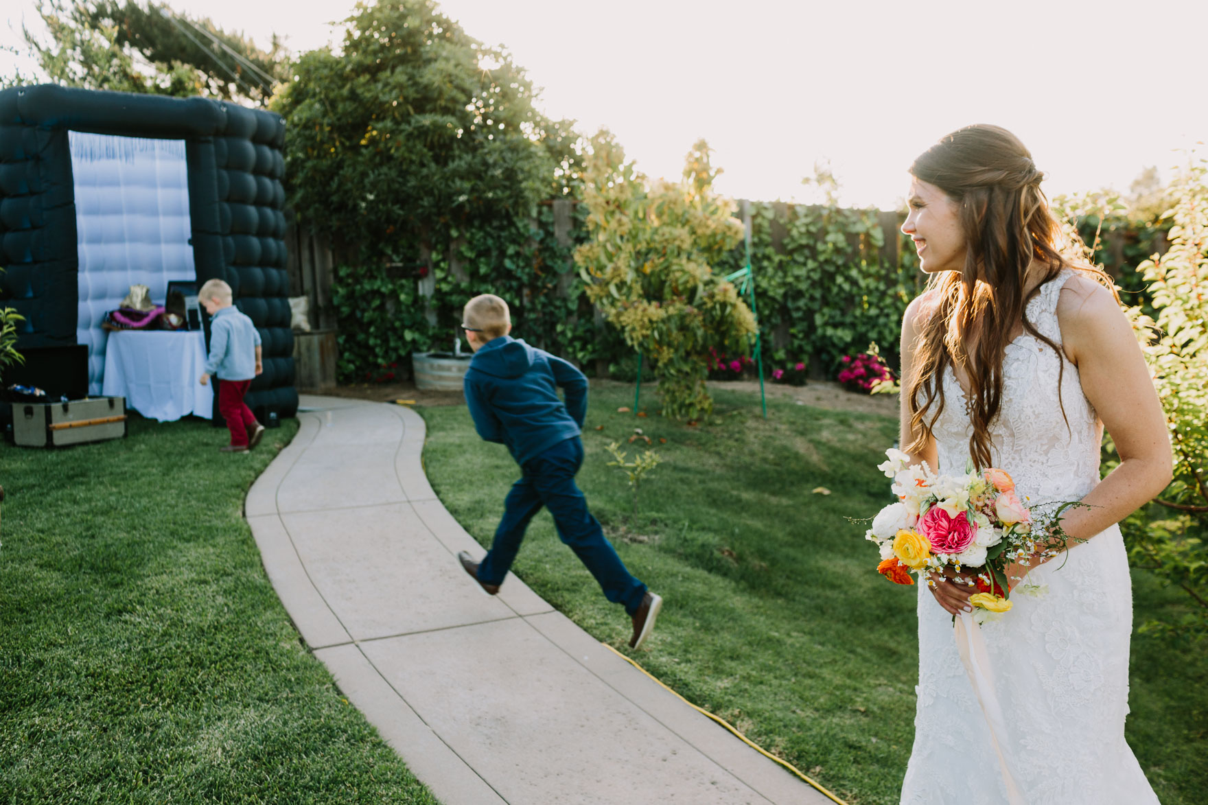 A Vineyard & Backyard Bash – Photo by Let's Frolic Together