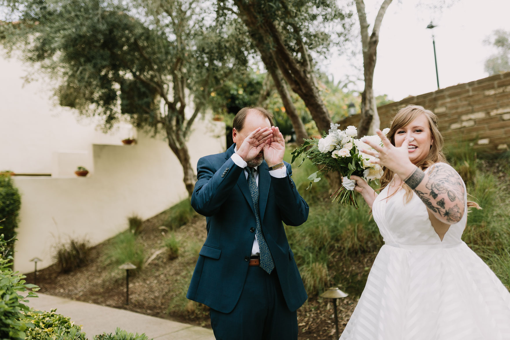 Playful La Jolla Estancia Wedding – Photo by Let's Frolic Together