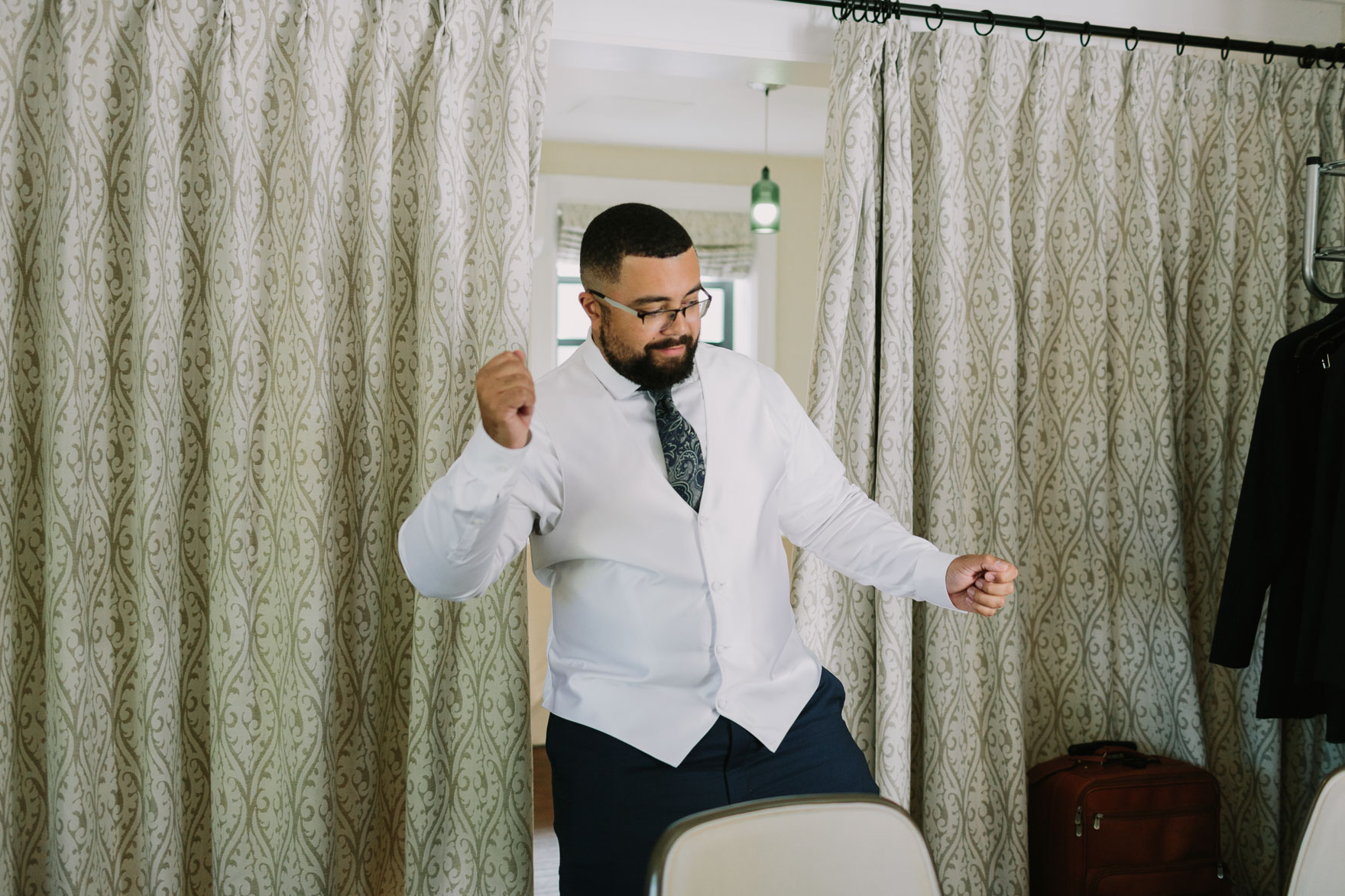Playful La Jolla Estancia Wedding – Photo by Let's Frolic Together
