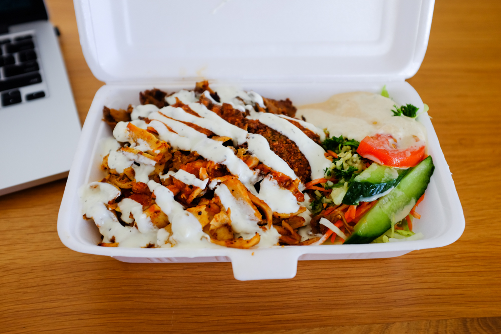 I was tired and hungry after a long day exploring the city, so I wanted something filling but quick and near my Airbnb in Eden Terrace. The combination rice plate did just the trick with chicken, lamb and falafel over fragrant rice and salad ($14.50 NZD / $9.90). The best part is, I got to try all the sauces!