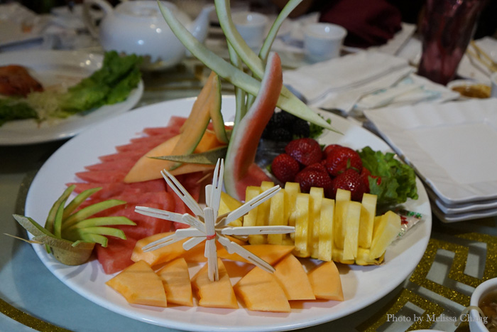 Tray of Togetherness: Fresh fruits symbolize life and new beginnings, and fruits on a platter resemble togetherness.