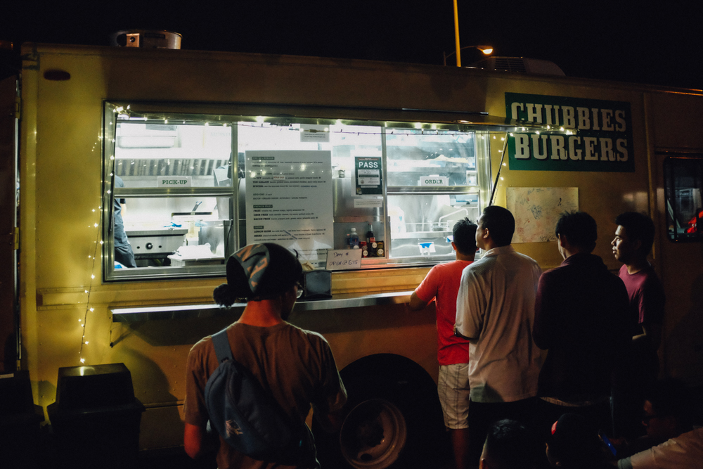 It's 9 p.m. and many other Pokemon trainers are starting to feel peckish. Chubbies' menu is limited to a few burgers and couple of french fry spins right now.