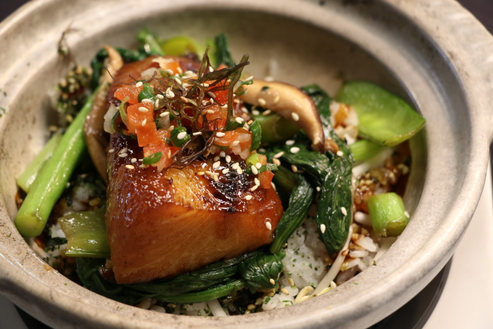 Eating House 1849 puts a spin on Roy's iconic Misoyaki Butterfish with the Butterfish Kamameshi hot stone bowl and creates and new iconic dish. We're looking forward to having this on Oahu!