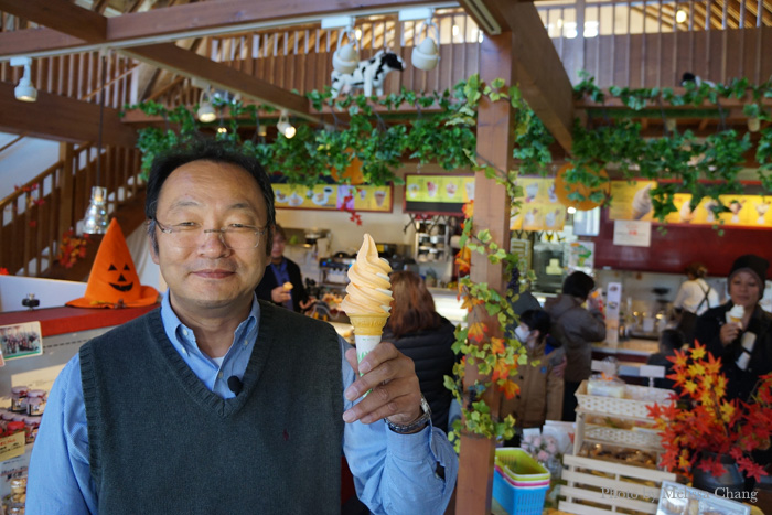 Hokkaido is famous for their yubari melon, so of course they had yubari soft serve. Mr. Machimura offered us a cone.