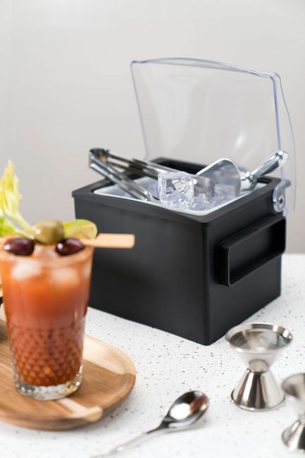 Product gallery 702242075
