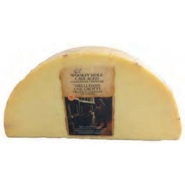 Coombe Castle Fromage Cheddar Demi-lune Vieilli En Cave Wookey Hole, 3,3 Kg