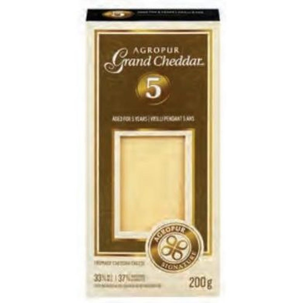 Agropur Signature Grand Five Year Aged Cheddar Cheese, 200 G -- 6 Per Case