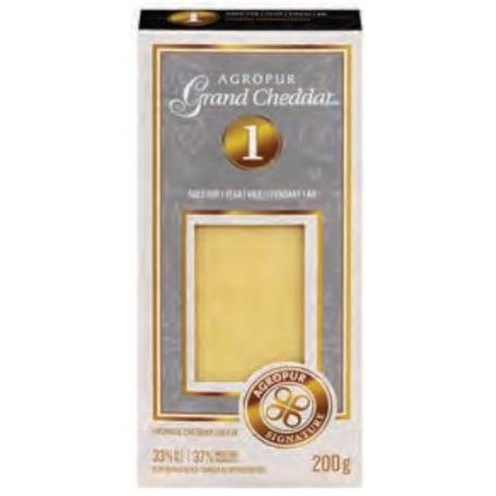 Agropur Signature Grand One Year Aged Cheddar Cheese, 200 G -- 6 Per Case