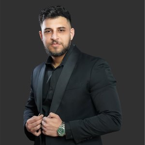 agent headshot