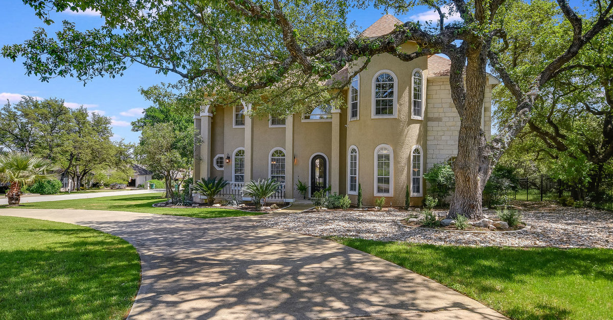 926 Vanguard Street, Lakeway, TX 78734 | Kuper Sotheby's International ...