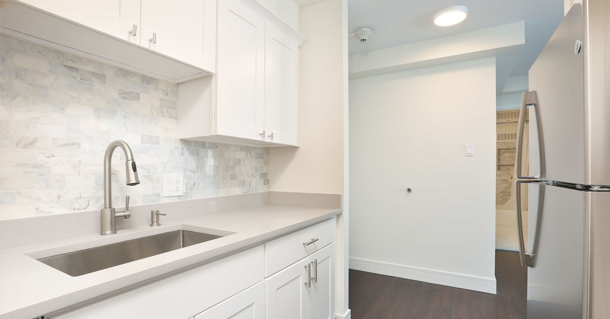 130 Bowdoin St, Boston, MA 02108 Rela