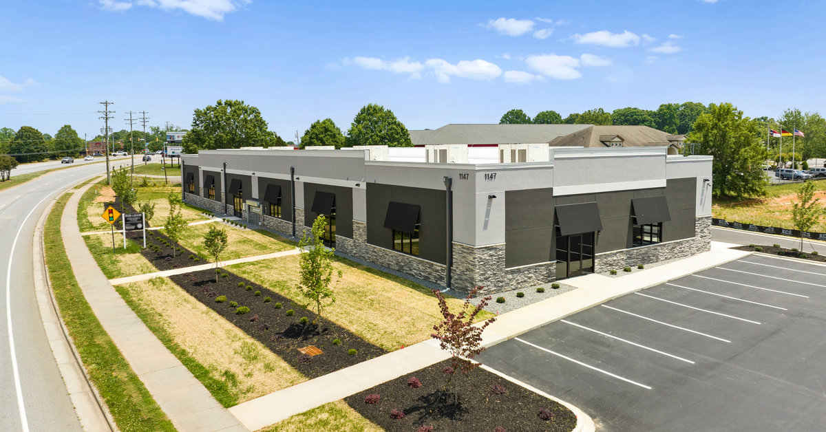 1147 Brawley School Rd, Mooresville, NC 28117 Rela