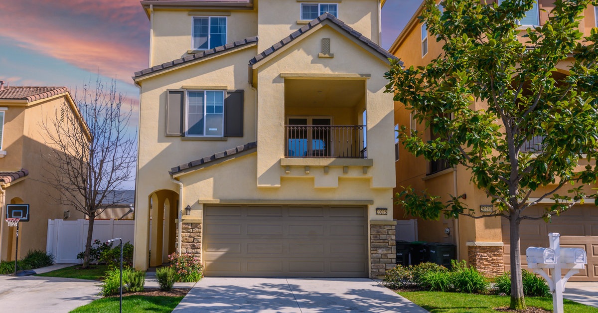 20276 Estuary Ln, Newport Beach, CA 92660 Rela