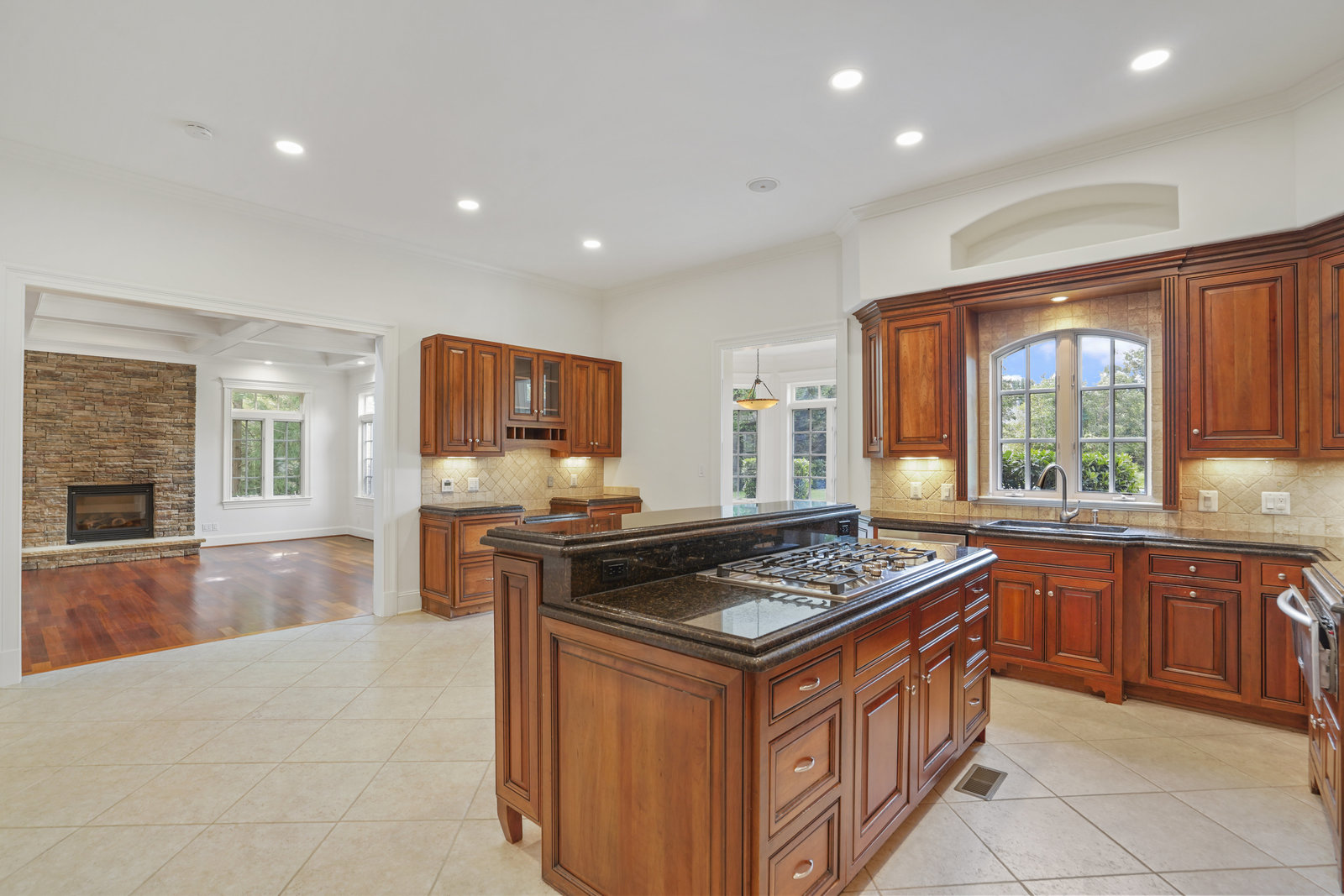 6705 Sorrel Street McLean, VA 22101 Washington Fine Properties, LLC