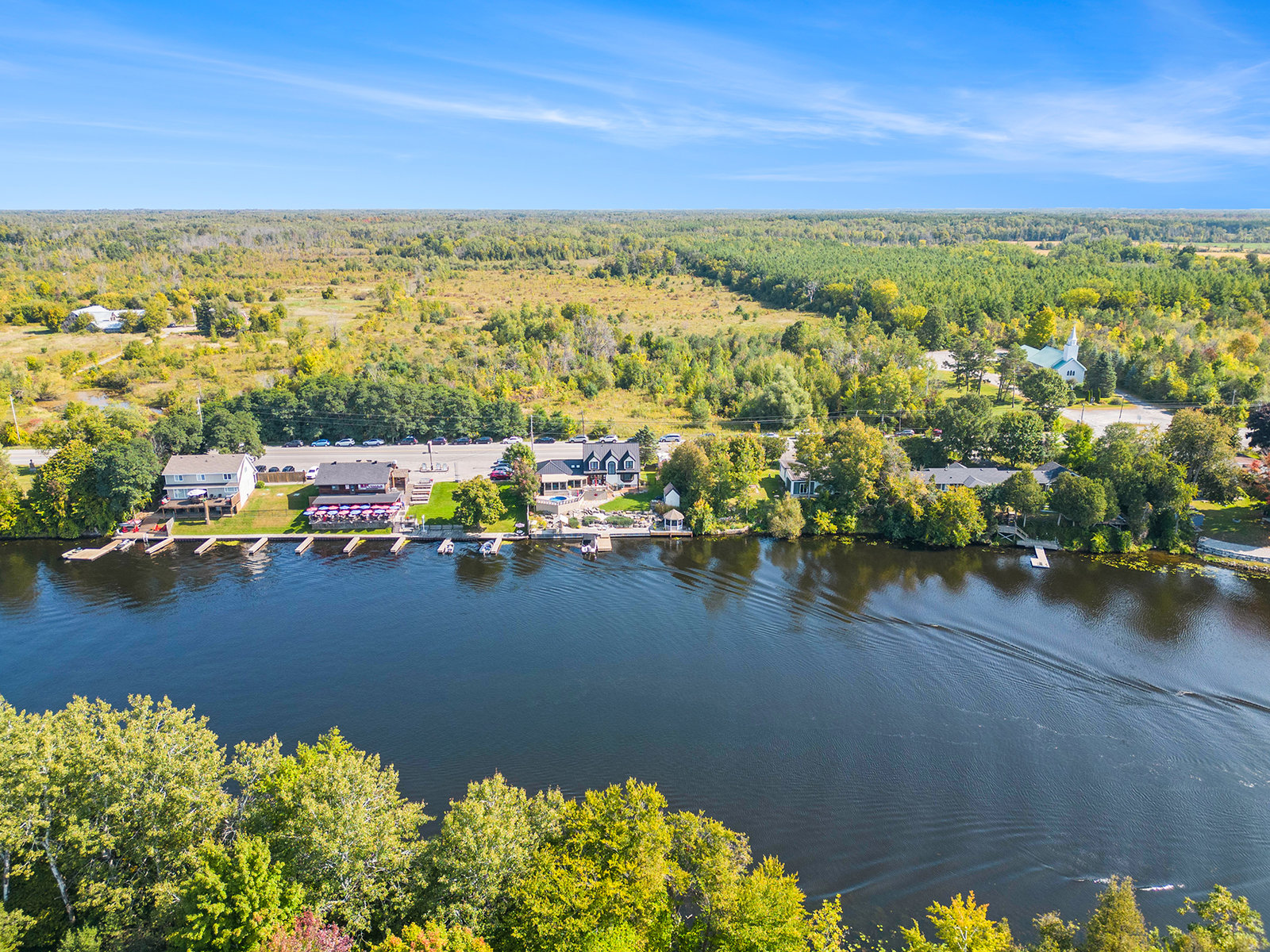 1990 River Road Manotick ON