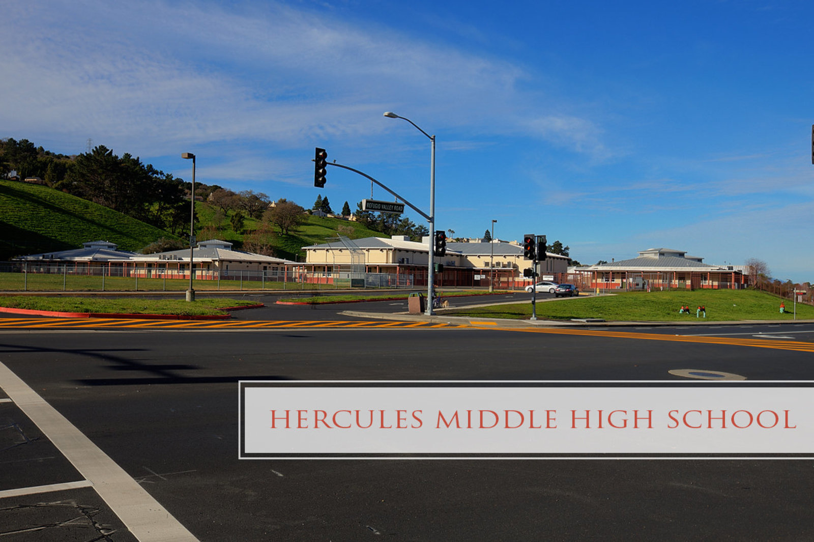 121 Walnut Ct, Hercules, CA 94547