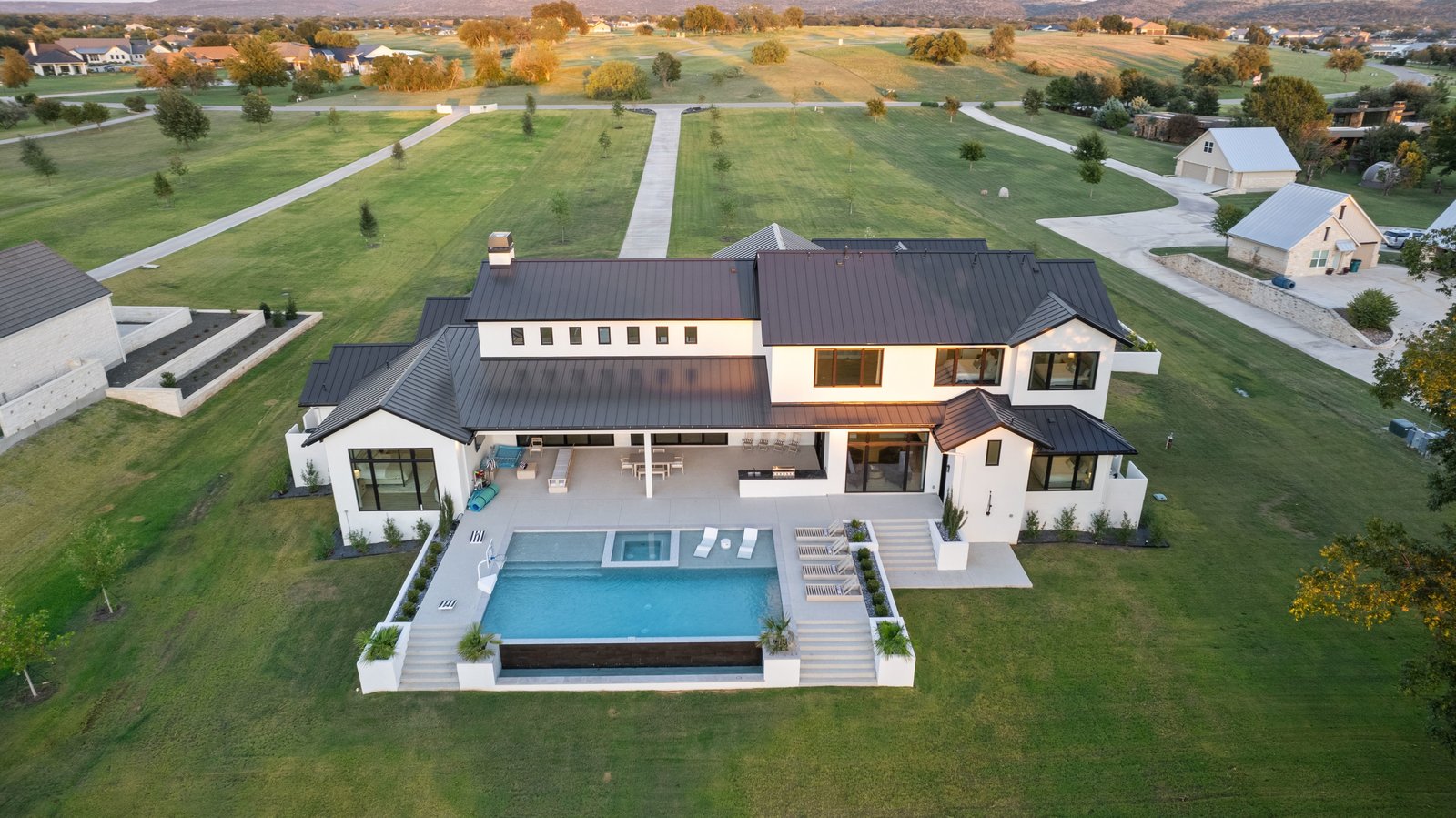 1813 Legends Parkway, Kingsland, TX 78639 Kuper Sotheby's