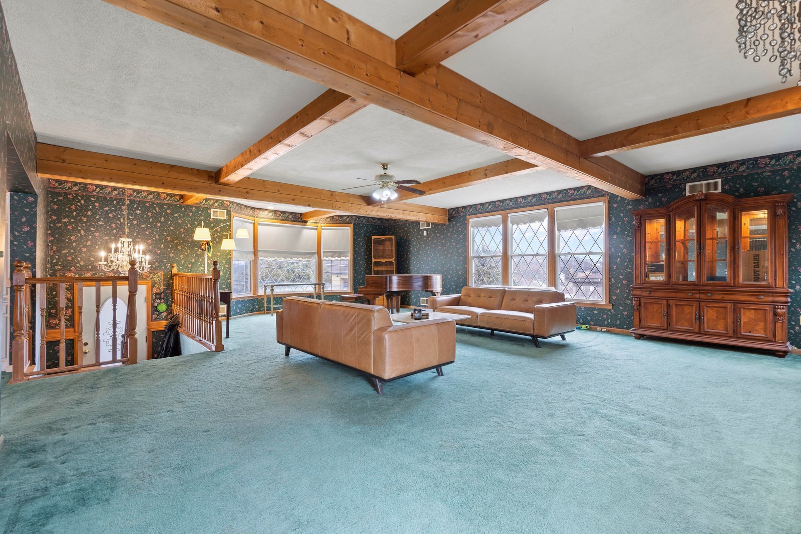 310 Sweetbriar Street, Pittsburgh, PA 15211 Piatt Sotheby's