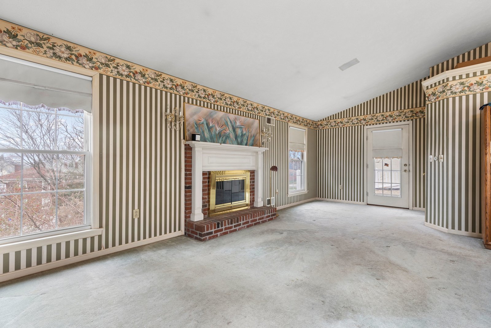 310 Sweetbriar Street, Pittsburgh, PA 15211 Piatt Sotheby's