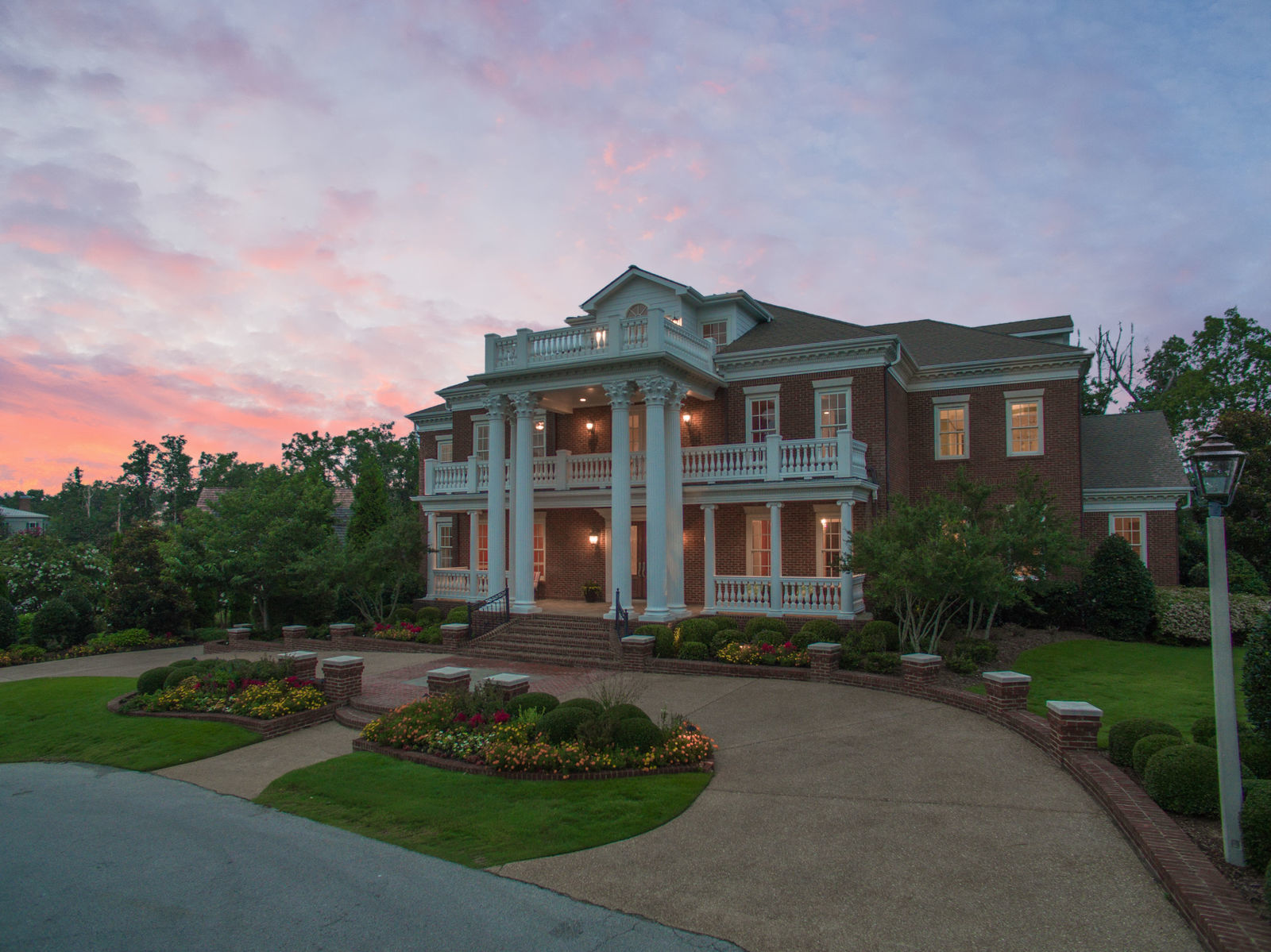 3 Ledge View Drive, Huntsville, AL 35802 Rela